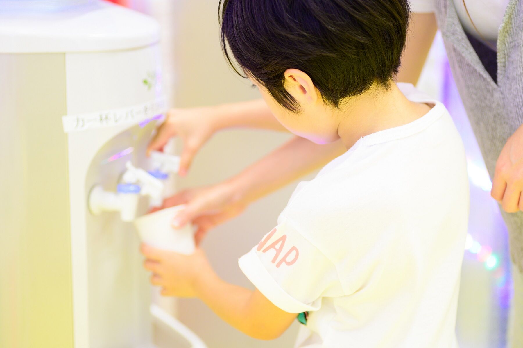 水 (13)